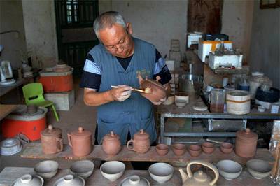 弘揚工匠精神 傳承陶瓷技藝 推動文化作品與非物質文化遺產的傳播